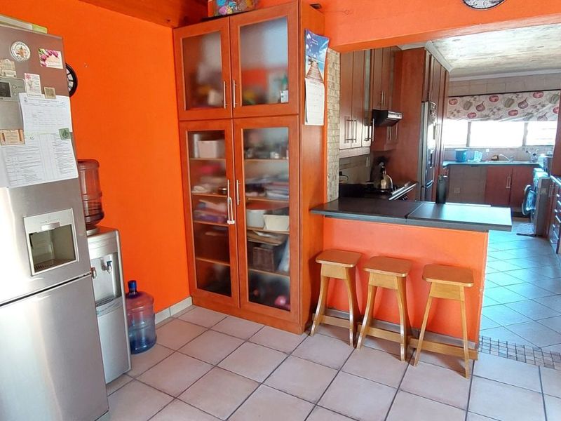 House For Sale in Pine Acres - Photo 9