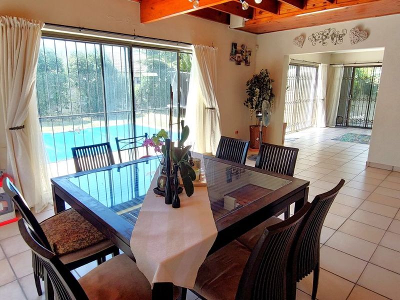 House For Sale in Pine Acres - Photo 6