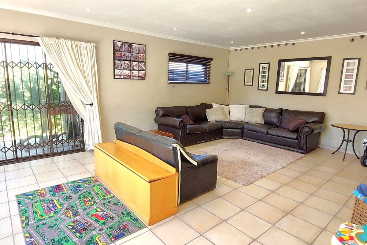 House For Sale in Pine Acres - Photo 2