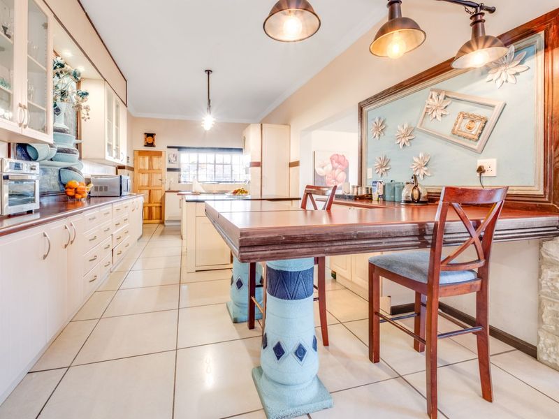 House For Sale in Noordheuwel - Photo 7