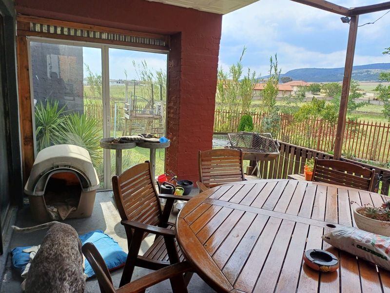 House For Sale in Volksrust Central - Photo 6