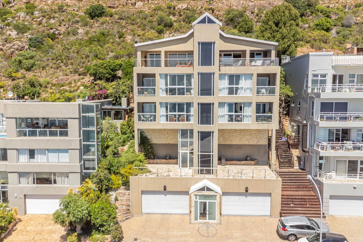 Guest House For Sale in Mountainside - Photo 2