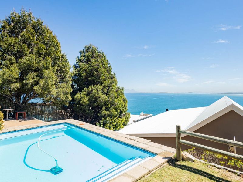 Guest House For Sale in Mountainside - Photo 7