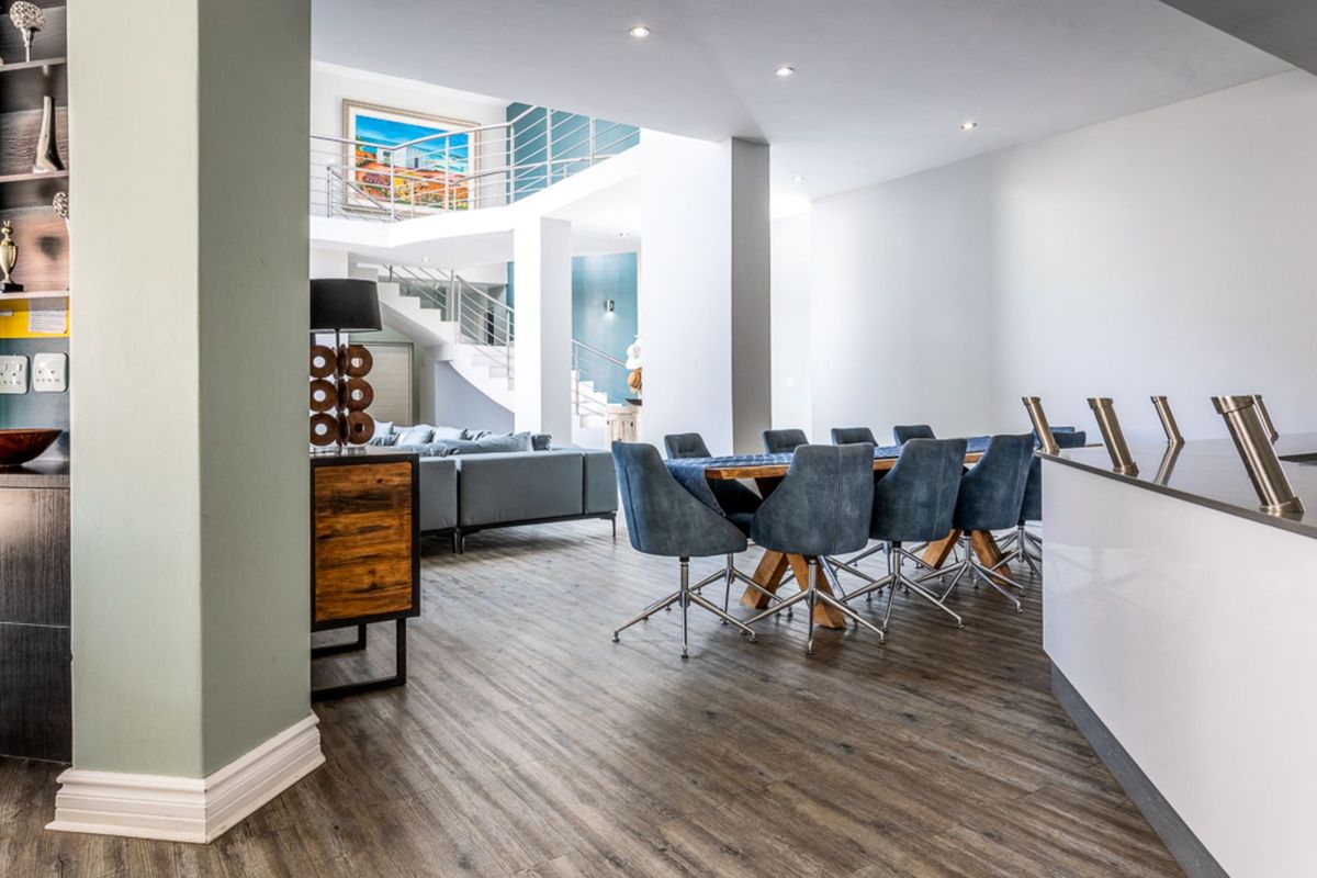 House For Sale in Silver Lakes - Photo 4