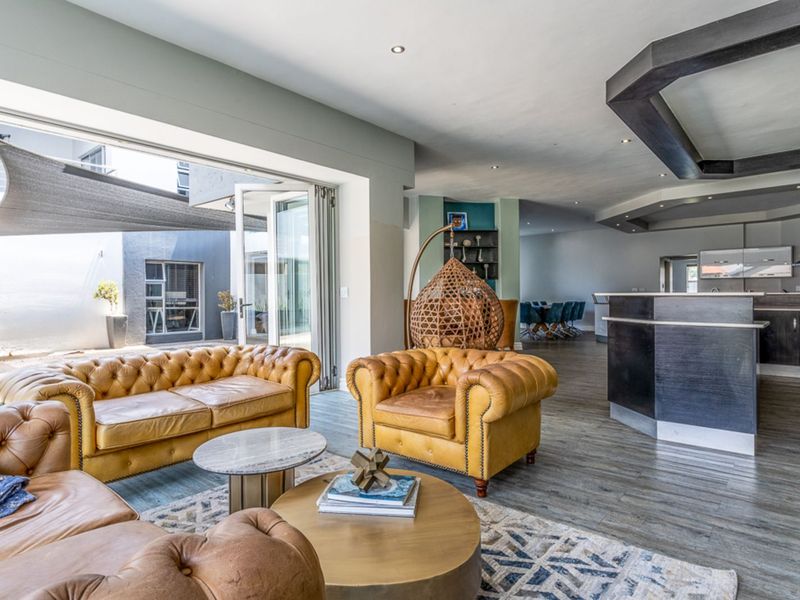 House For Sale in Silver Lakes - Photo 7