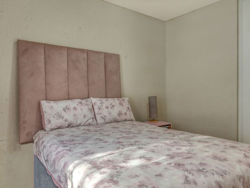 Apartment For Sale in Bromhof - Photo 10