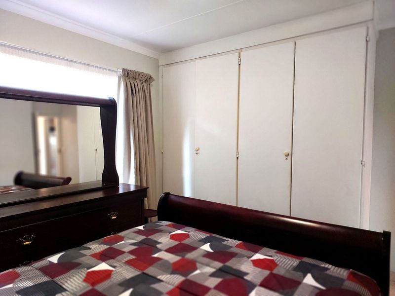 Townhouse For Sale in La Montagne - Photo 8