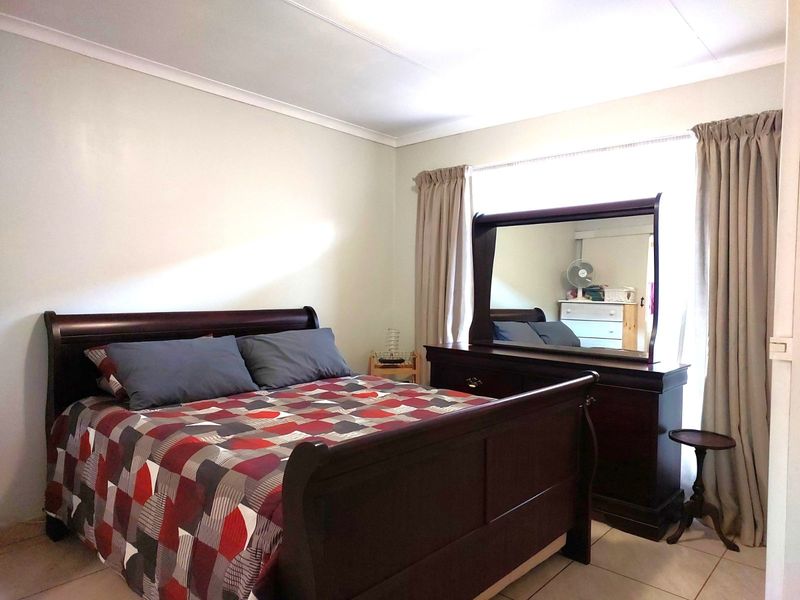 Townhouse For Sale in La Montagne - Photo 7