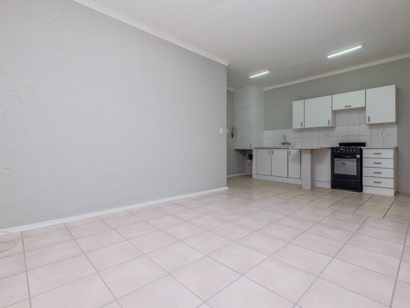 Apartment For Sale in Montgomery Park - Photo 4