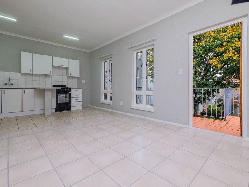 Apartment For Sale in Montgomery Park - Photo 3