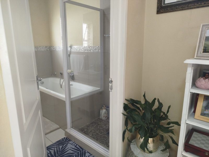 Townhouse For Sale in Terenure - Photo 10