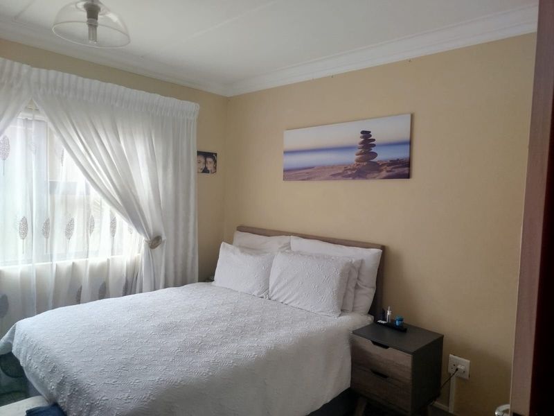 Townhouse For Sale in Terenure - Photo 6