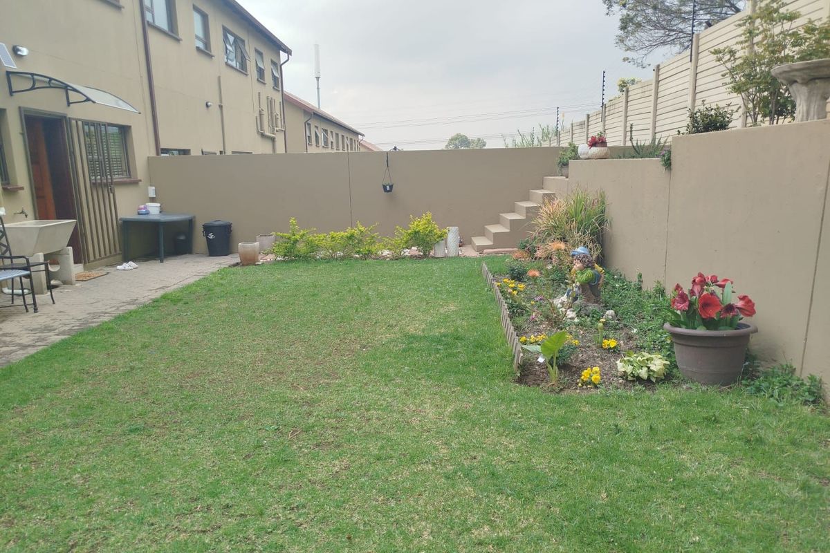 Townhouse For Sale in Terenure - Photo 4