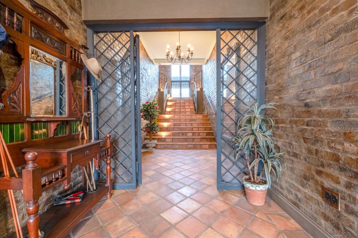 House For Sale in Letamo Game Farm - Photo 2