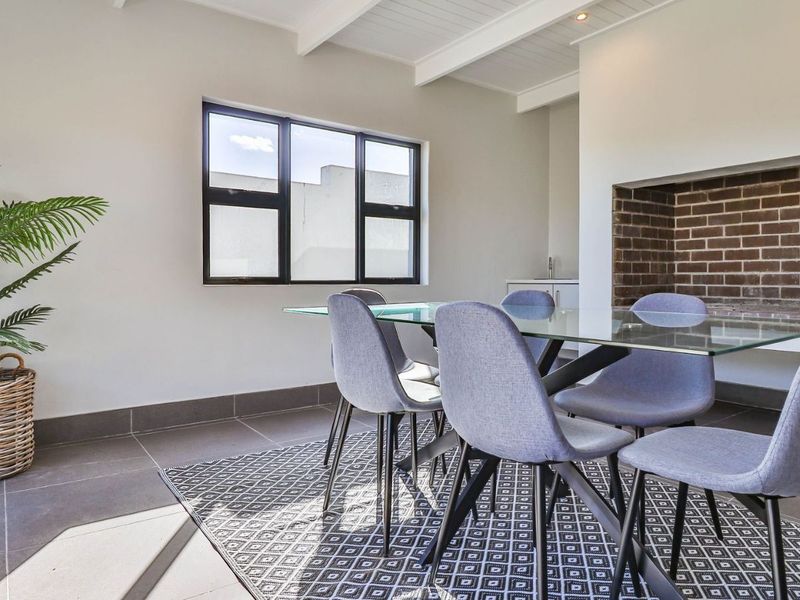 House For Sale in Robertson Central - Photo 2