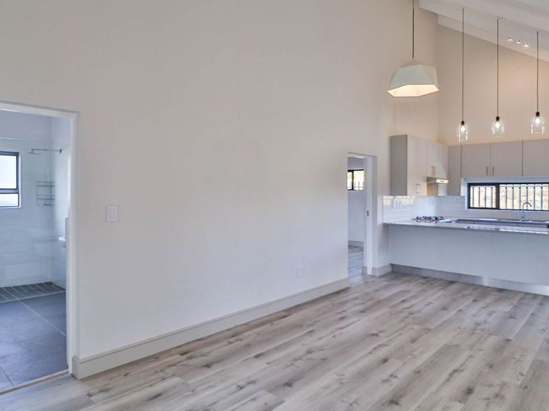 House For Sale in Robertson Central - Photo 5