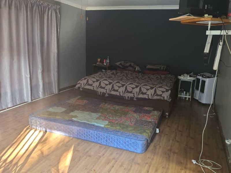 House For Sale in Neserhof Ext 1 - Photo 10