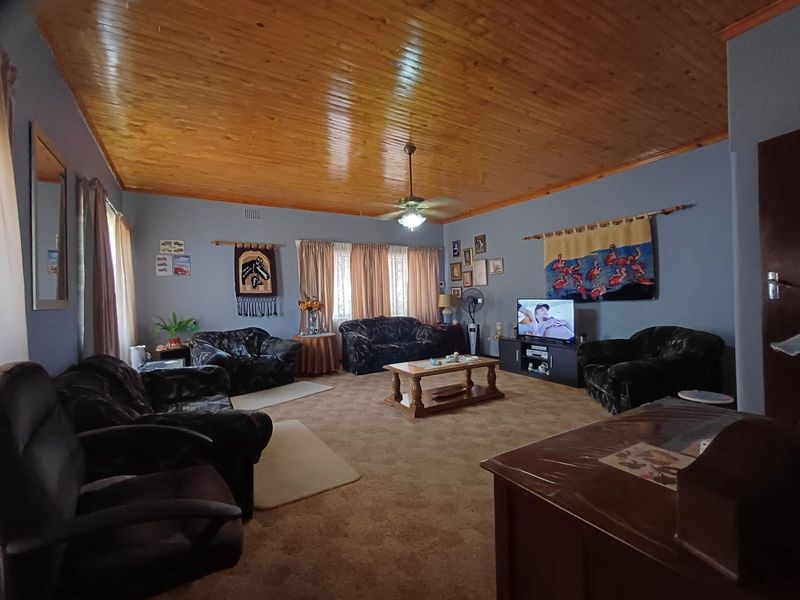 House For Sale in Songloed - Photo 7