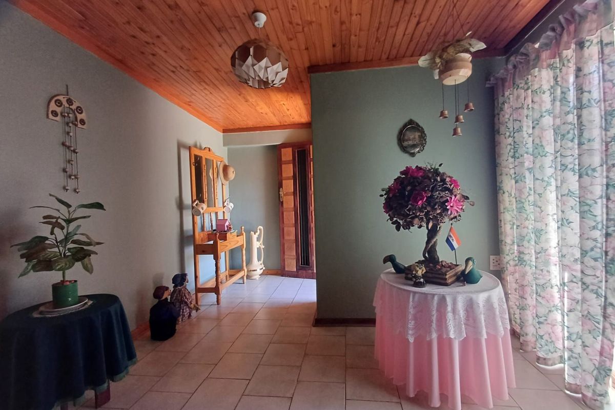 House For Sale in Songloed - Photo 4