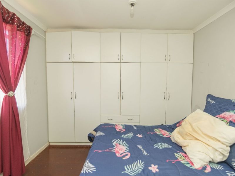 House For Sale in Bloemendal - Photo 6