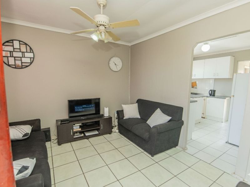 House For Sale in Bloemendal - Photo 4