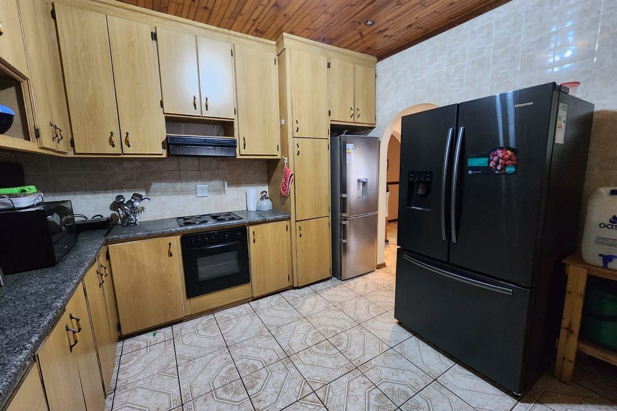 House For Sale in Minerva Gardens - Photo 5