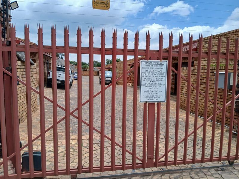 Townhouse For Sale in Culemborg Park - Photo 3