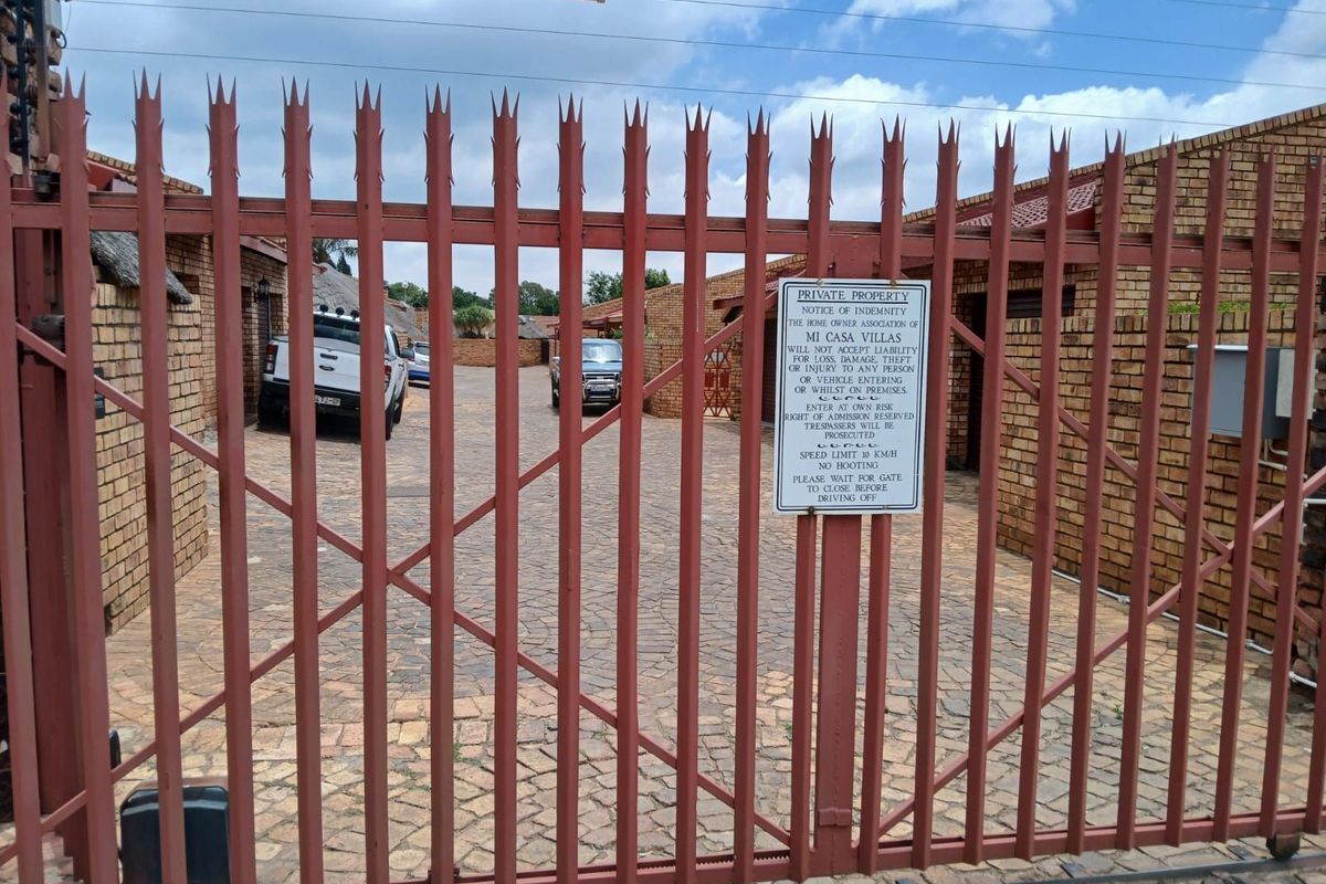 Townhouse For Sale in Culemborg Park - Photo 3