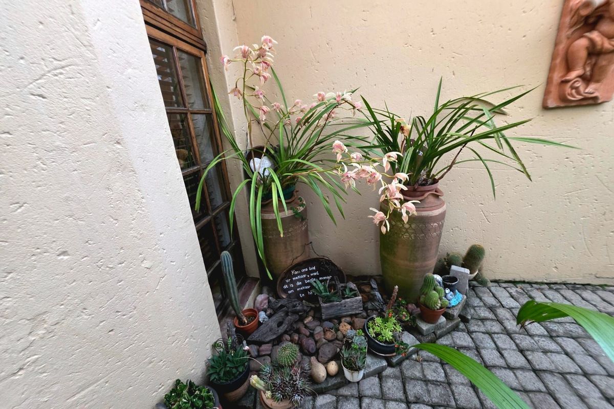 House For Sale in Secunda Central - Photo 3