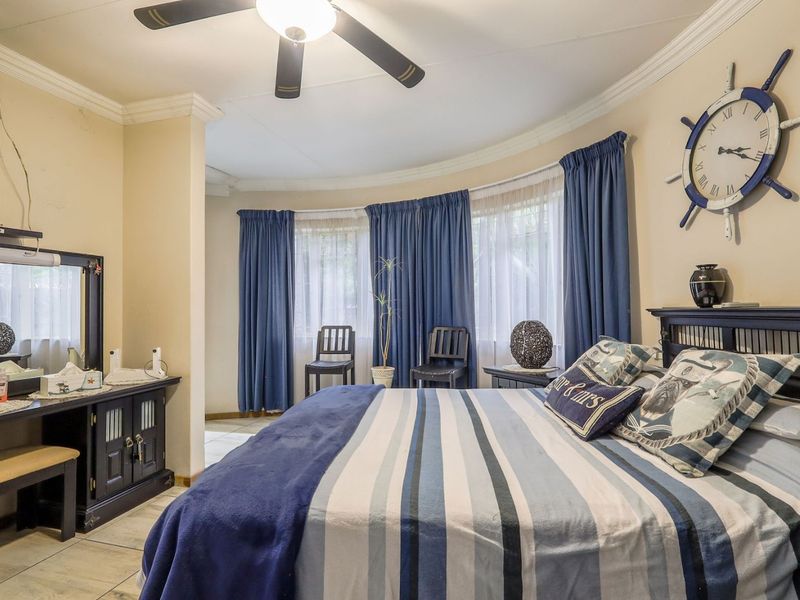 House For Sale in Maroelana - Photo 10