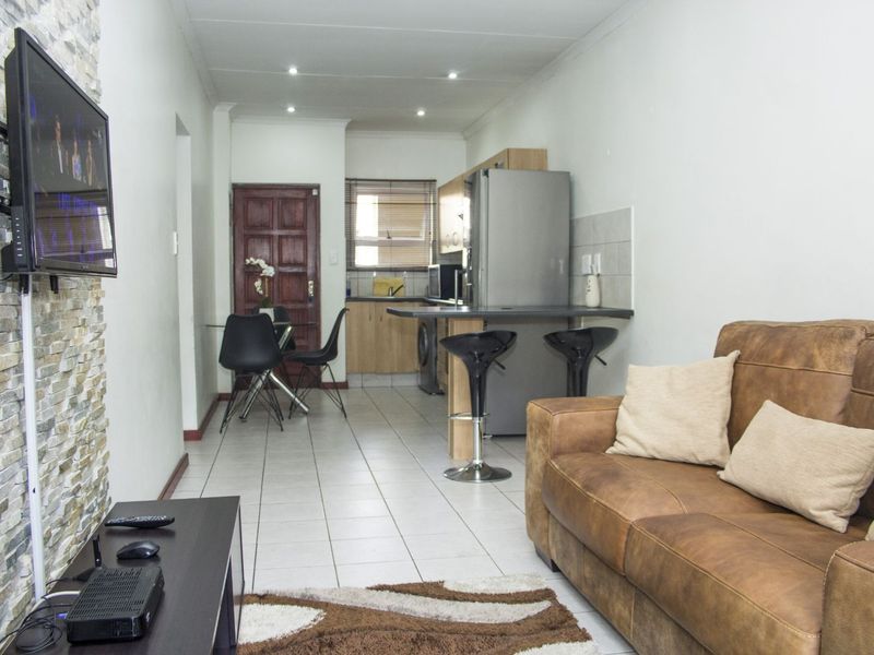 Apartment For Sale in Ferndale - Photo 2