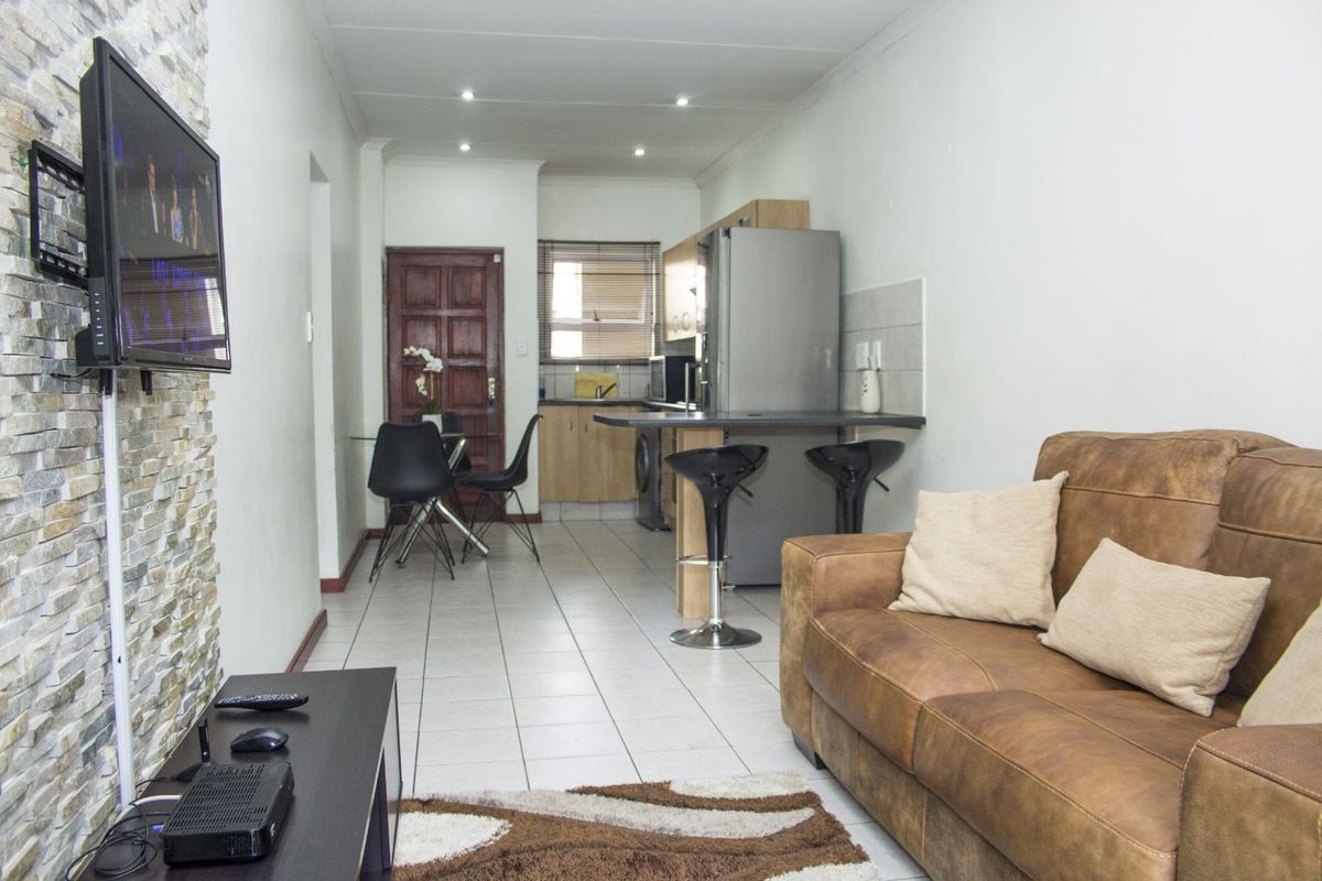 Apartment For Sale in Ferndale - Photo 2