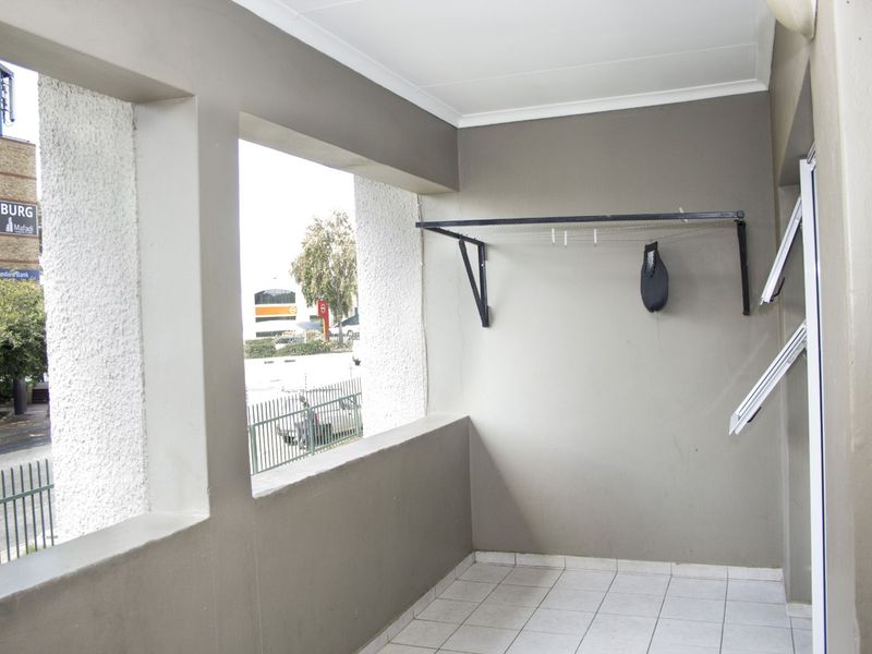 Apartment For Sale in Ferndale - Photo 10