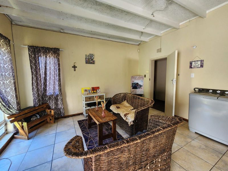 House For Sale in Verwoerdpark - Photo 6