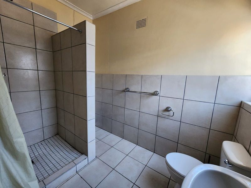 House For Sale in Verwoerdpark - Photo 10