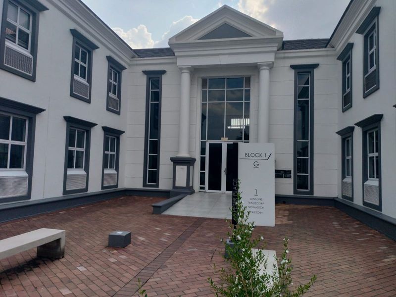 Office To Rent in Bryanston East - Photo 5