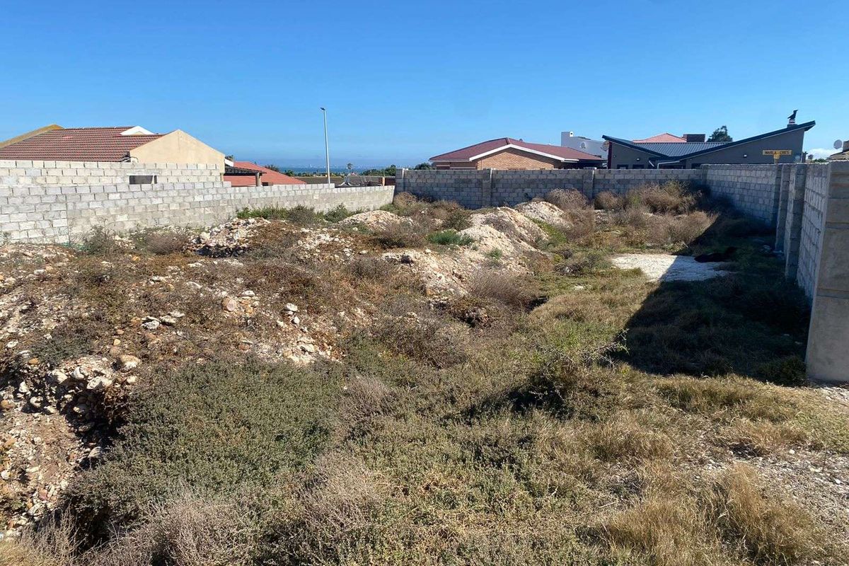 Vacant Land Residential For Sale in Bluewater Bay - Photo 2