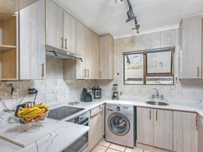 Apartment For Sale in Maroeladal - Photo 3