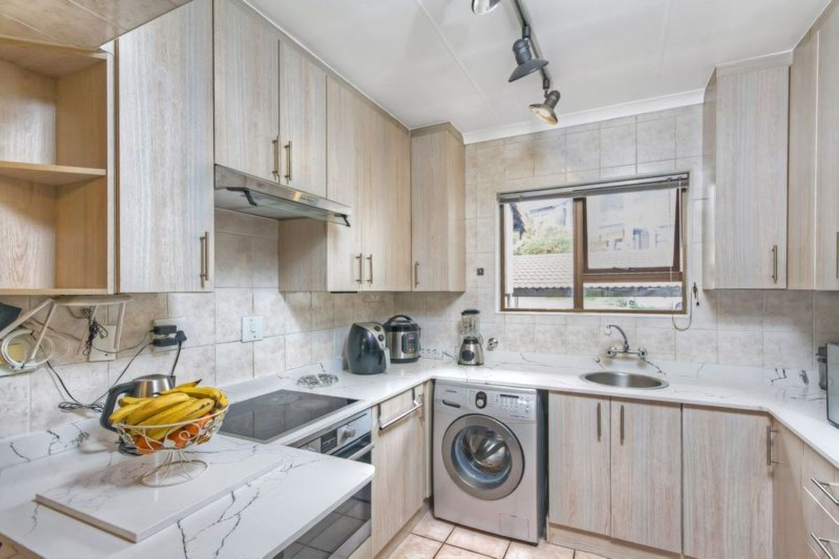 Apartment For Sale in Maroeladal - Photo 3