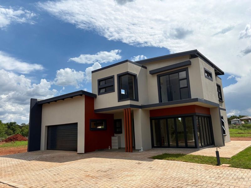 House For Sale in Eldorette - Photo 2