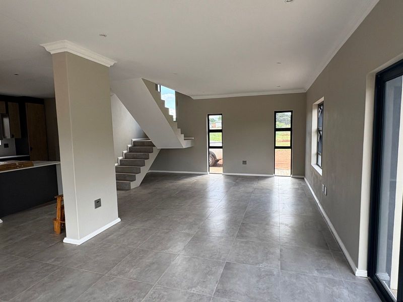 House For Sale in Eldorette - Photo 9