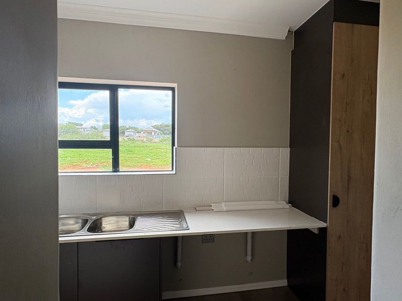 House For Sale in Eldorette - Photo 5