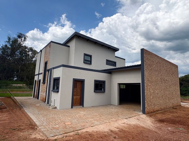 House For Sale in Eldorette - Photo 4