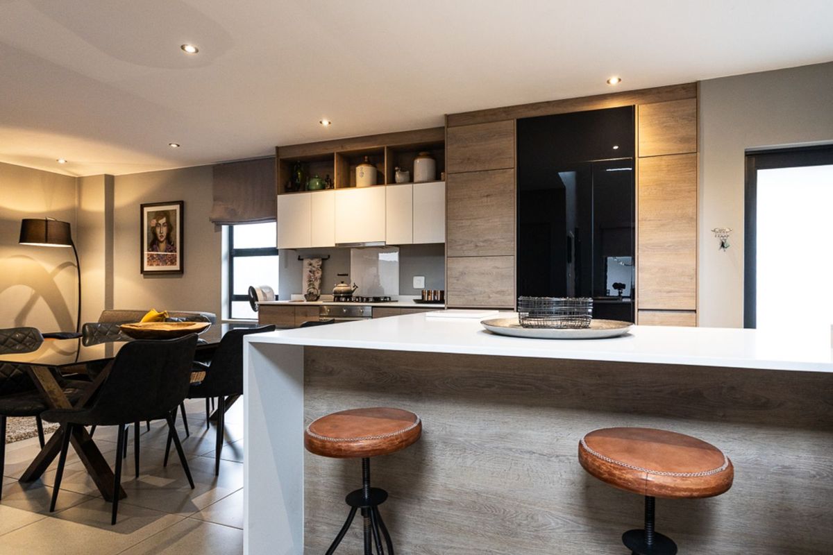 Townhouse For Sale in The Hills Game Reserve Estate - Photo 4