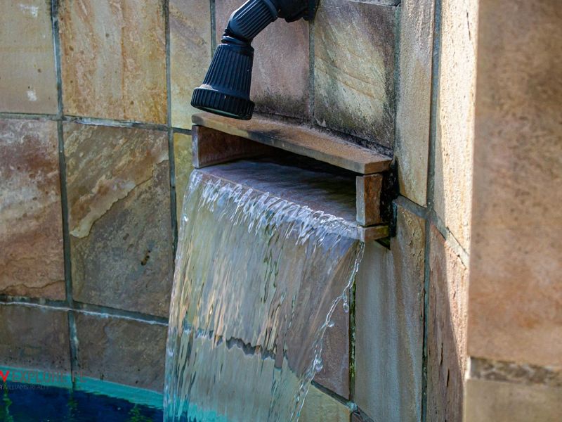 House For Sale in Summerstrand - Photo 7