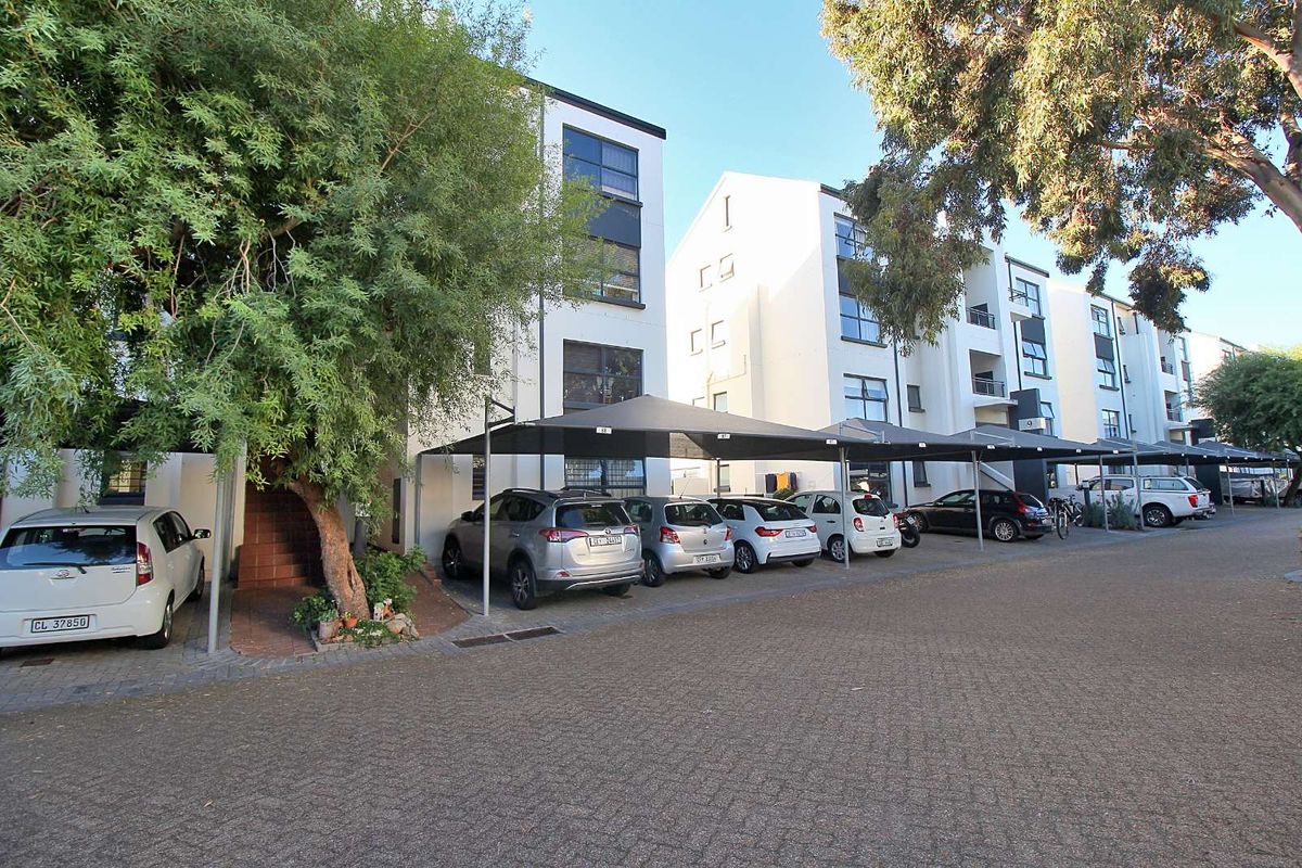 Apartment For Sale in De Velde - Photo 2