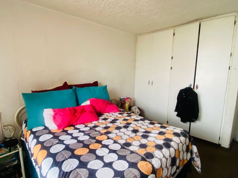 Apartment For Sale in Pretoria West - Photo 5