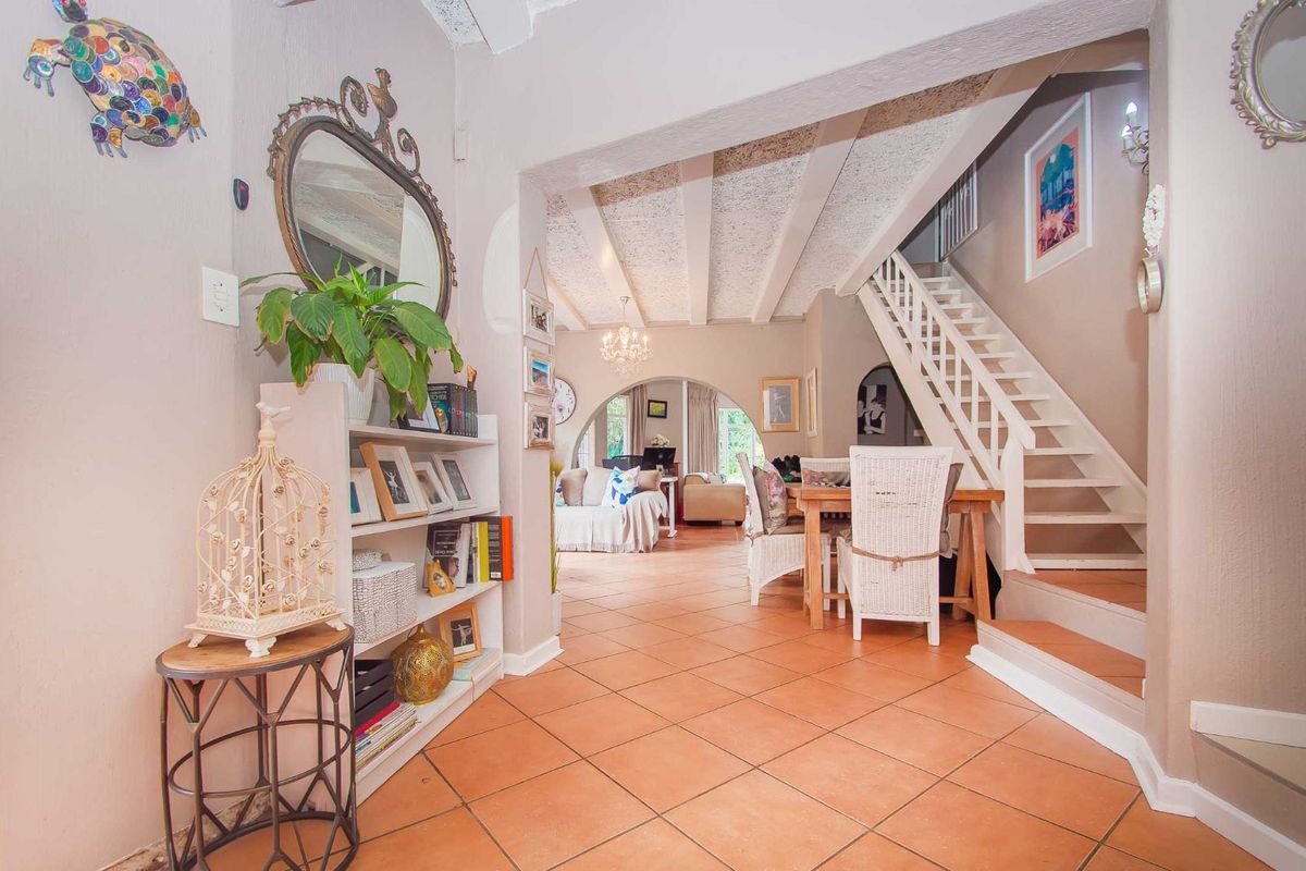 House For Sale in Randpark Ridge - Photo 4