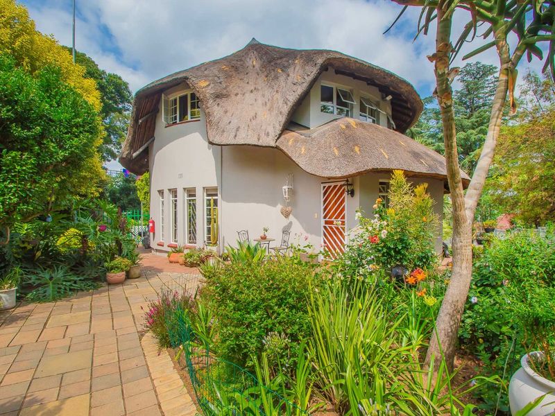 House For Sale in Randpark Ridge - Photo 2