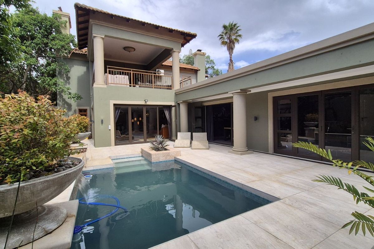 House For Sale in Lydenburg Central - Photo 2